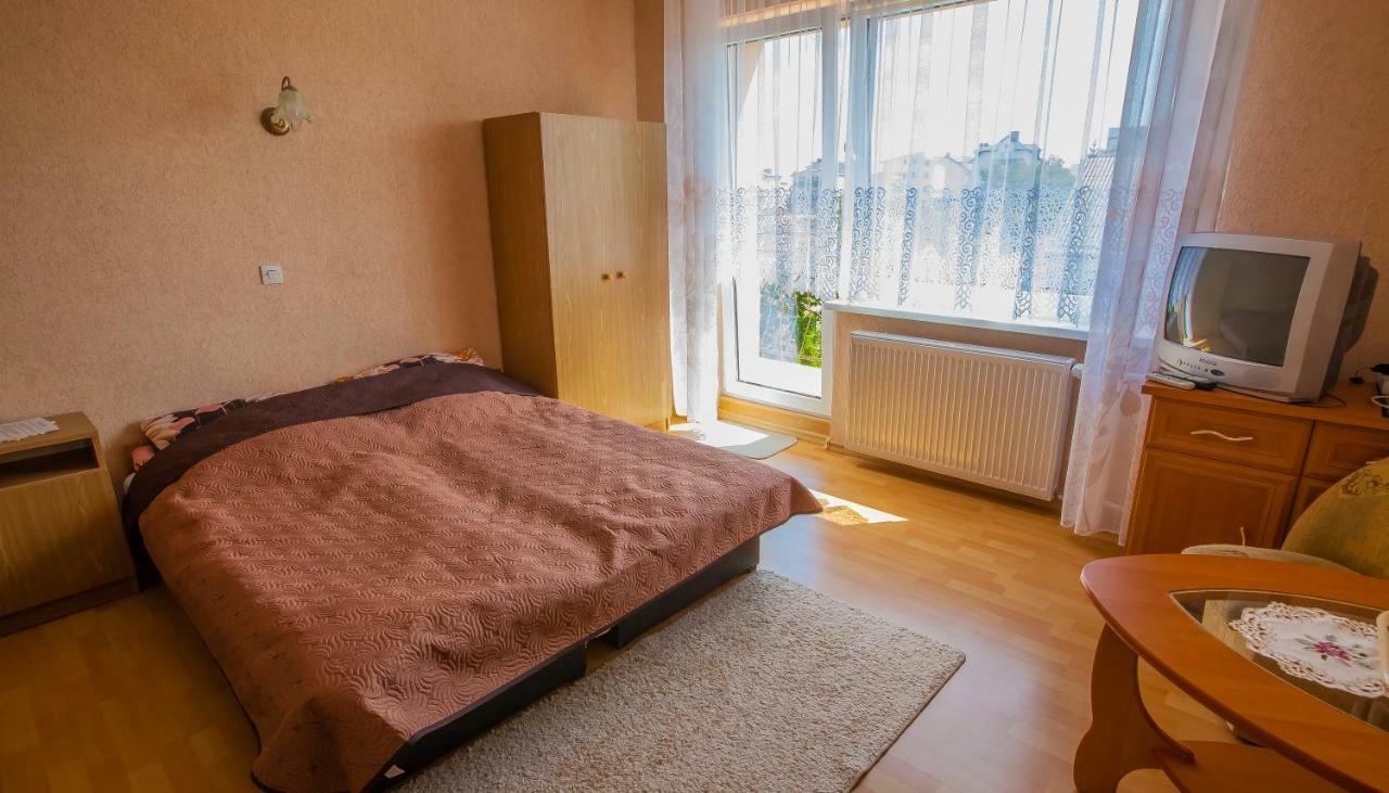 Pokoje Goscinne Marek Władysławowo エクステリア 写真